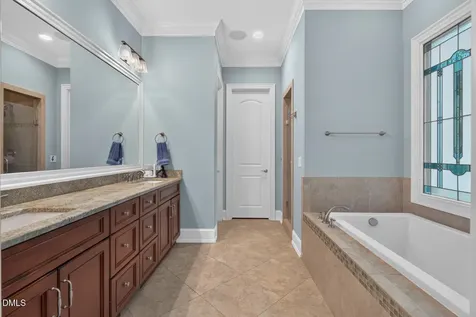 41 Fairstone Court Durham NC 27713