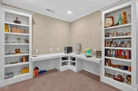 41 Fairstone Court Durham NC 27713