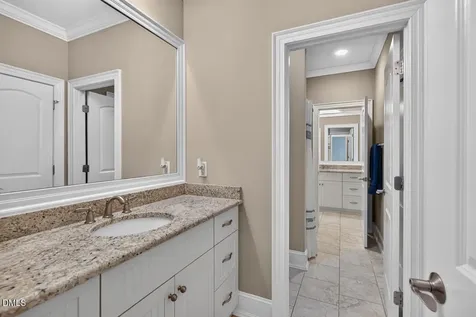 41 Fairstone Court Durham NC 27713