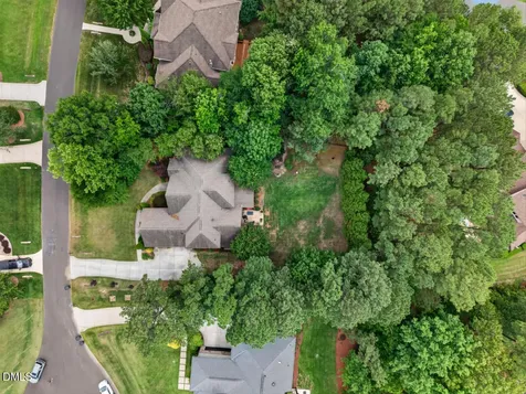 41 Fairstone Court Durham NC 27713