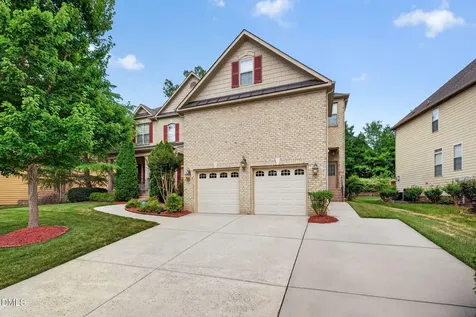 1049 Kennicott Avenue Cary NC 27513
