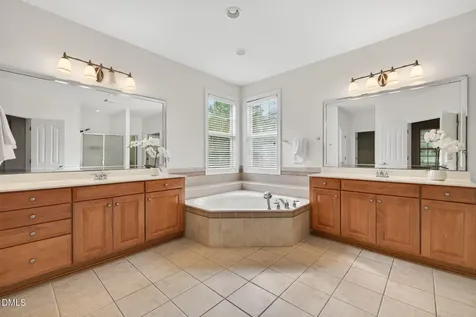 1049 Kennicott Avenue Cary NC 27513