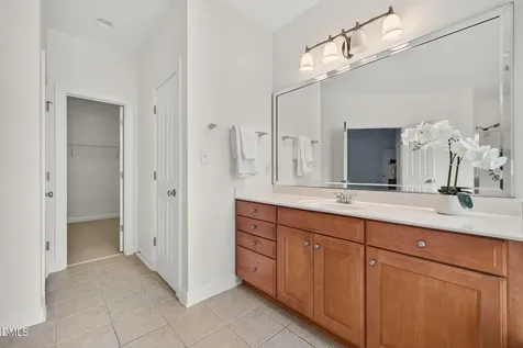 1049 Kennicott Avenue Cary NC 27513