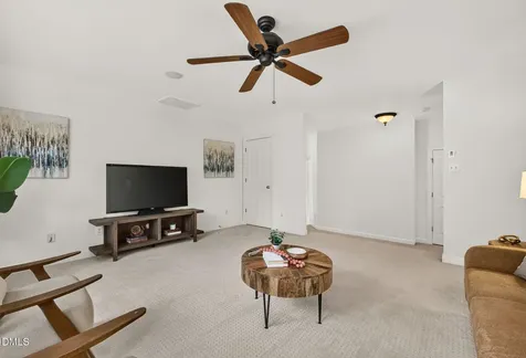 1049 Kennicott Avenue Cary NC 27513