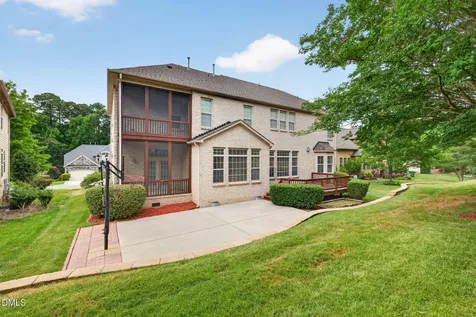 1049 Kennicott Avenue Cary NC 27513