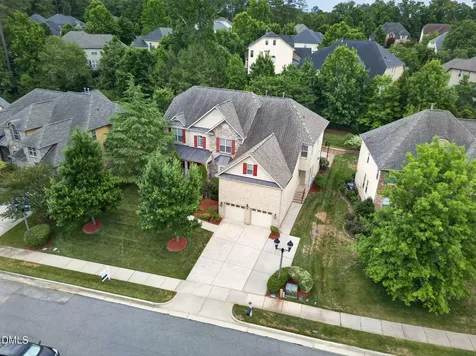 1049 Kennicott Avenue Cary NC 27513