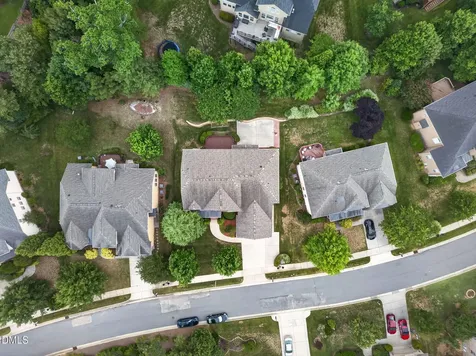 1049 Kennicott Avenue Cary NC 27513