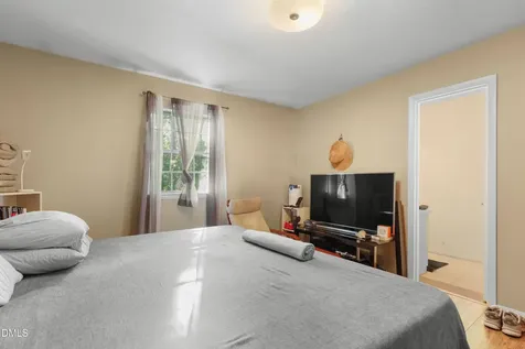 1217 Manassas Court Raleigh NC 27609