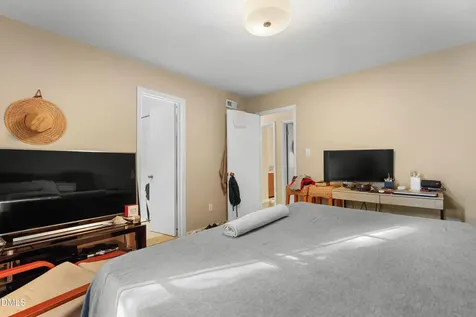 1217 Manassas Court Raleigh NC 27609