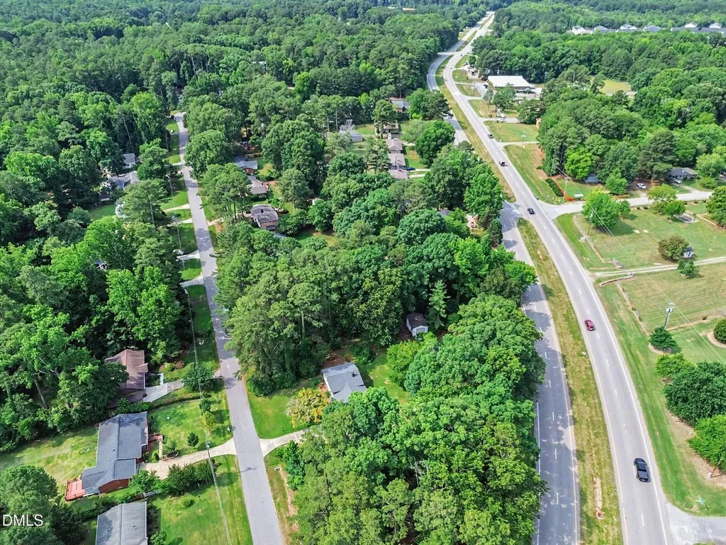 1813 Pinedale Drive Raleigh NC 27603