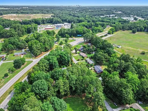 1813 Pinedale Drive Raleigh NC 27603