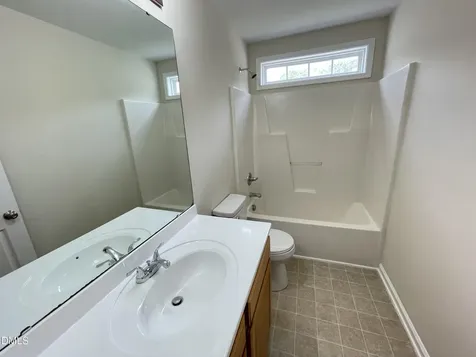 8548 Boysenberry Lane Raleigh NC 27616