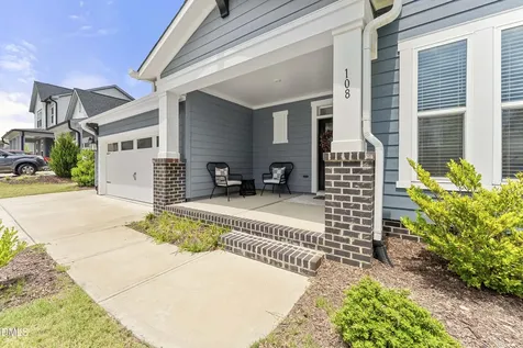 108 Welcome Drive Fuquay Varina NC 27526