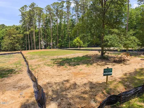 93 Wilcrest Drive Fuquay Varina NC 27526