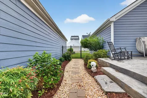 1276 Gloriosa Street Apex NC 27523