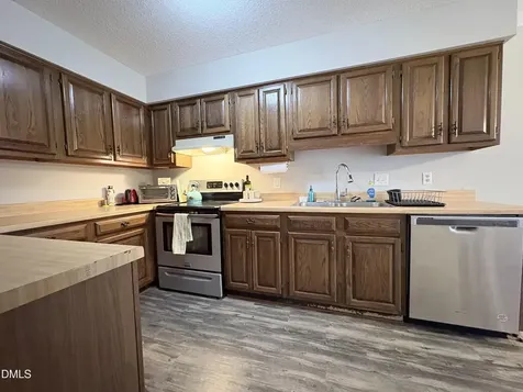 4139 Kaplan Drive Raleigh NC 27606