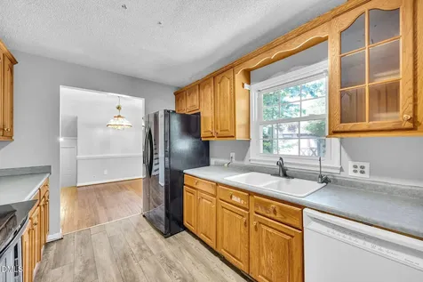 4005 Pin Oak Road Raleigh NC 27604