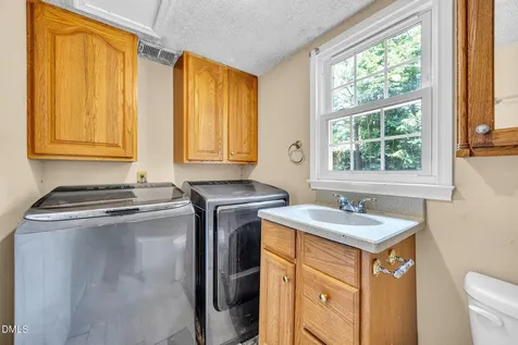 4005 Pin Oak Road Raleigh NC 27604