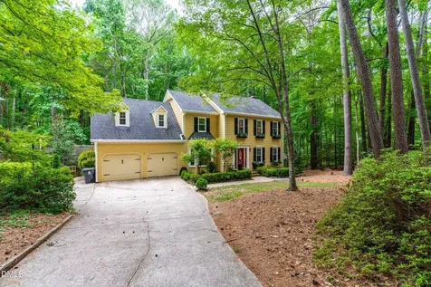 5425 N Hawthorne Way Raleigh NC 27613