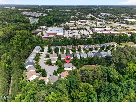 4007 Jockey Club Circle Cary NC 27519