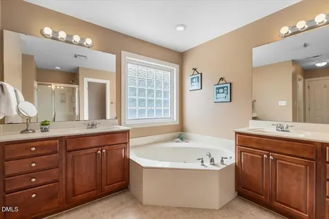 5404 Dutch Elm Drive Apex NC 27539
