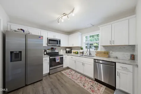 6413 New Market Way Raleigh NC 27615