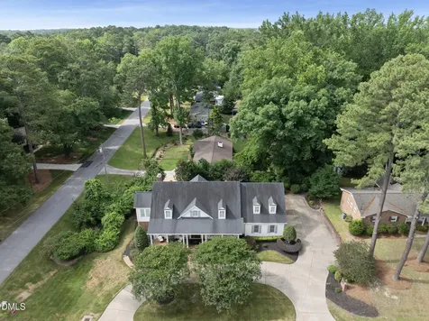 656 Aiken Parkway Fuquay Varina NC 27526