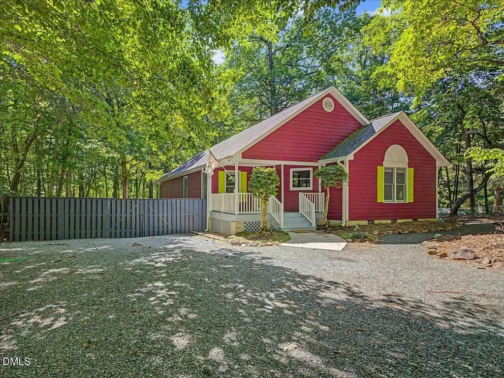 804 Highland Trail Chapel Hill NC 27516