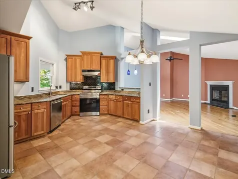 804 Highland Trail Chapel Hill NC 27516