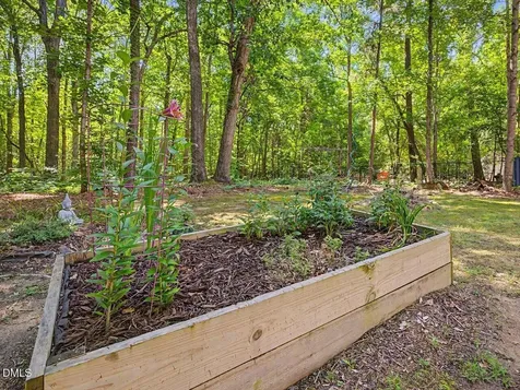 804 Highland Trail Chapel Hill NC 27516