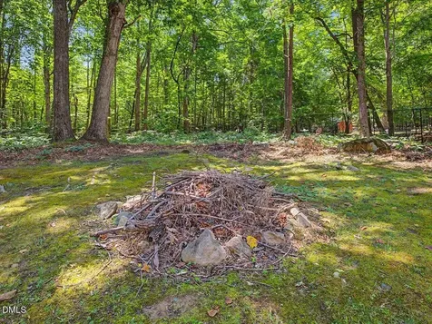 804 Highland Trail Chapel Hill NC 27516