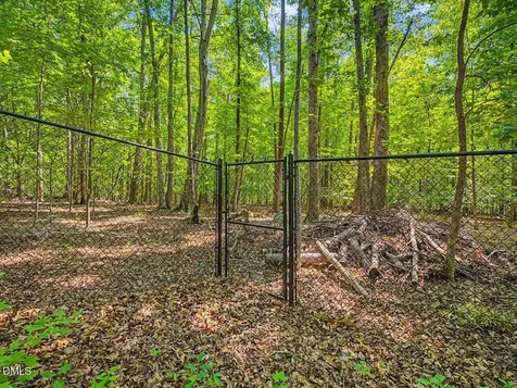 804 Highland Trail Chapel Hill NC 27516
