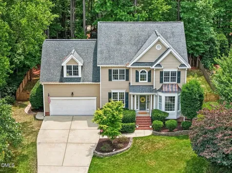 305 Briardale Avenue Cary NC 27519