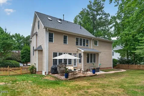 305 Briardale Avenue Cary NC 27519