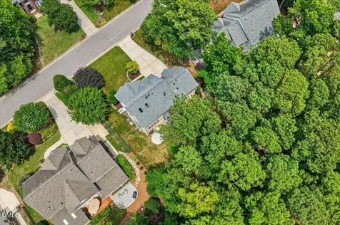 305 Briardale Avenue Cary NC 27519