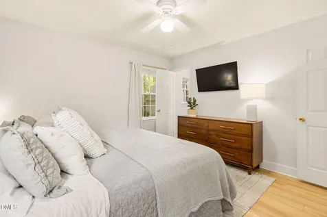 1421 Harris Court Cary NC 27511