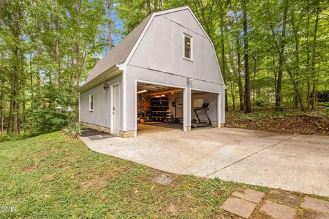 1421 Harris Court Cary NC 27511