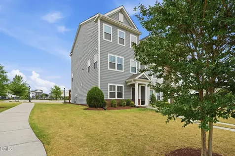 5316 Daydream Drive Raleigh NC 27616