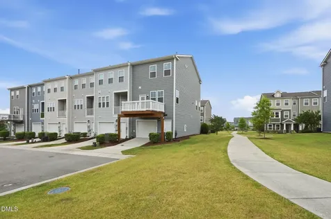 5316 Daydream Drive Raleigh NC 27616
