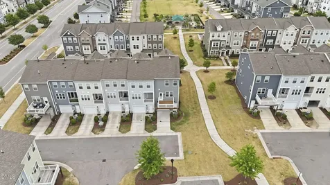 5316 Daydream Drive Raleigh NC 27616