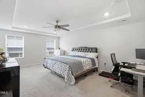 1712 Sweet Gardenia Way Apex NC 27502