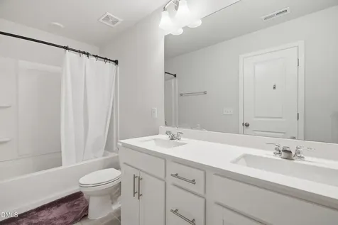 1712 Sweet Gardenia Way Apex NC 27502