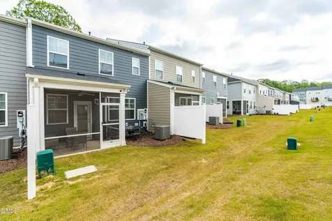 1712 Sweet Gardenia Way Apex NC 27502
