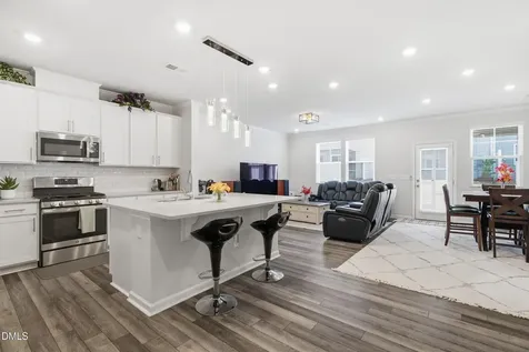 1712 Sweet Gardenia Way Apex NC 27502