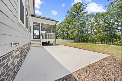 90 Lane Farms Way Holly Springs NC 27540