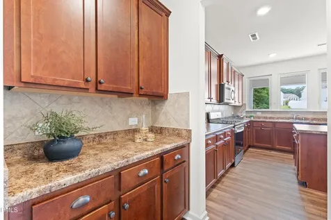 816 Atlantis Street Fuquay Varina NC 27526