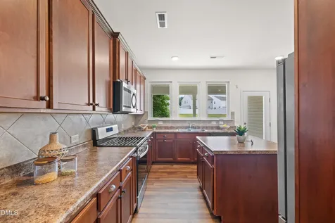 816 Atlantis Street Fuquay Varina NC 27526
