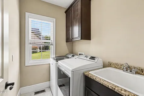 607 Far Post Drive Fuquay Varina NC 27526