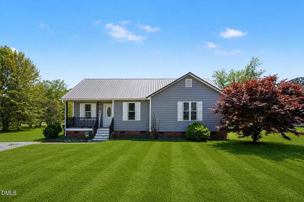 1028 Forest Glen Drive Raleigh NC 27603