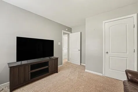 1028 Forest Glen Drive Raleigh NC 27603